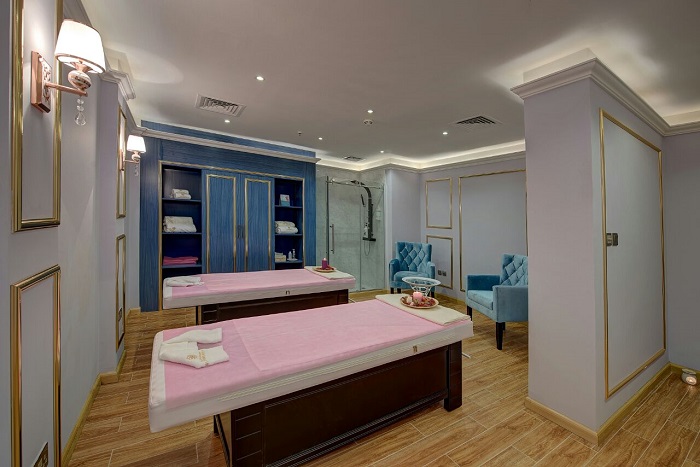 Royale Couples Massage